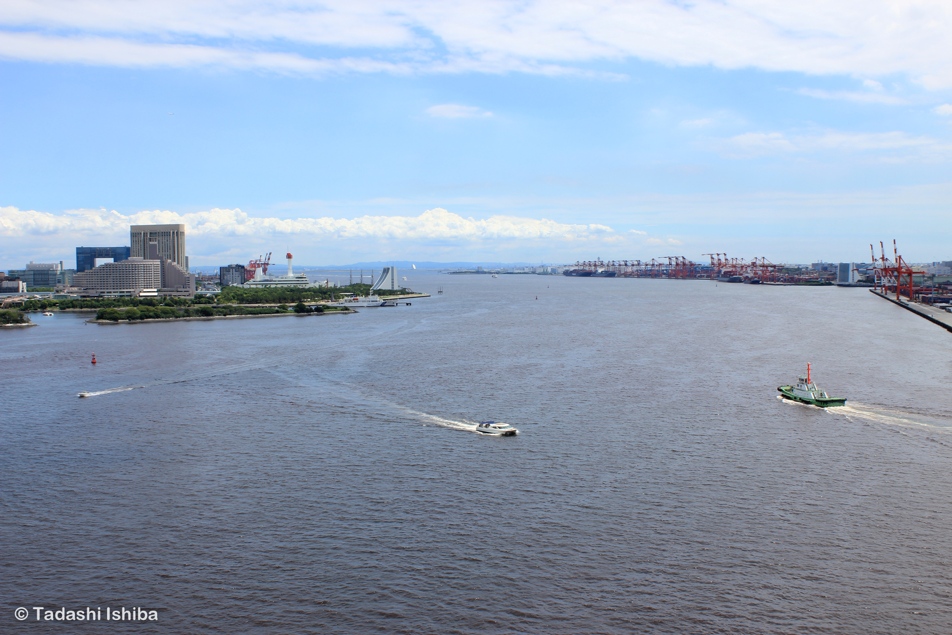 東京湾、お台場・大井埠頭