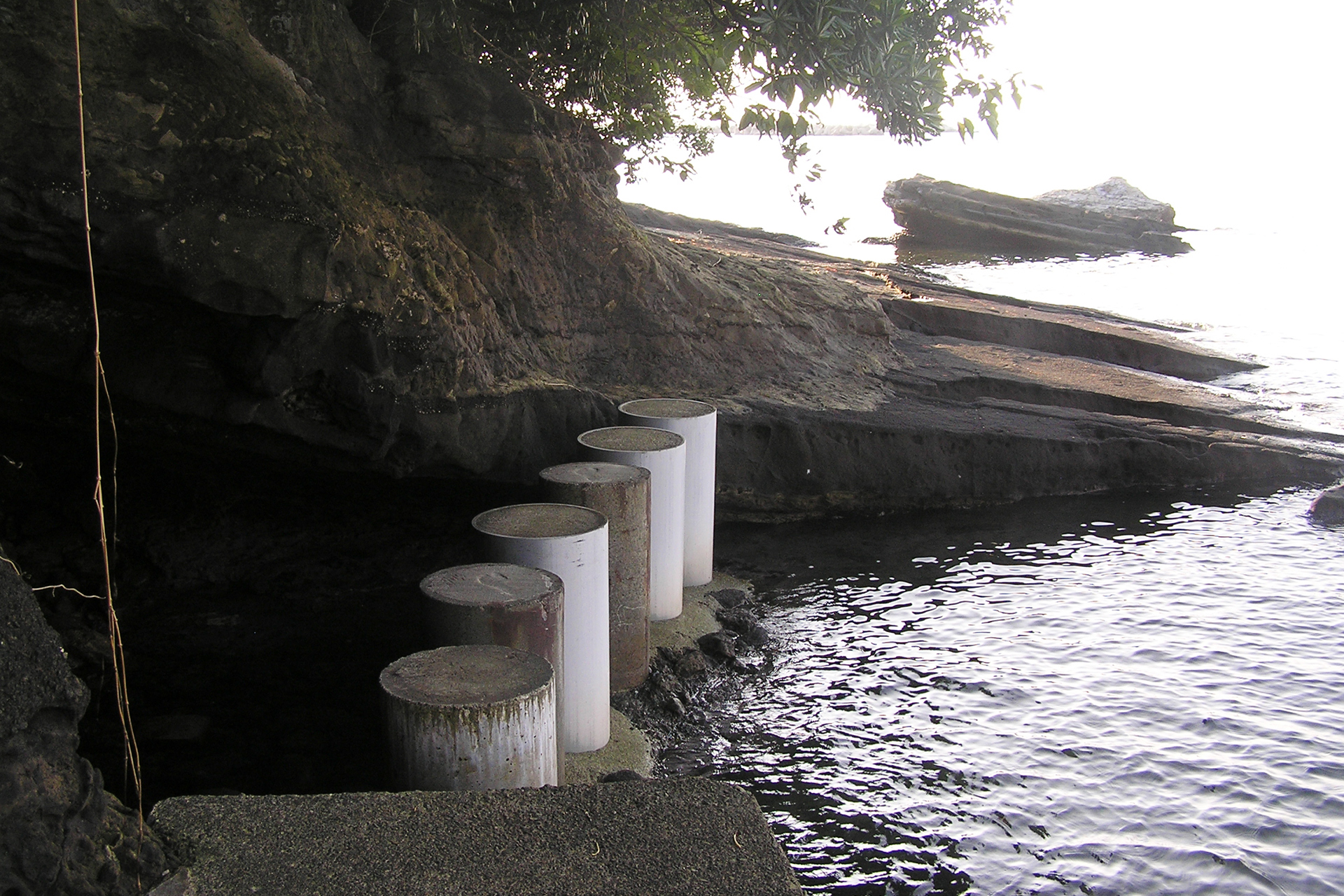 油壷の遊歩道