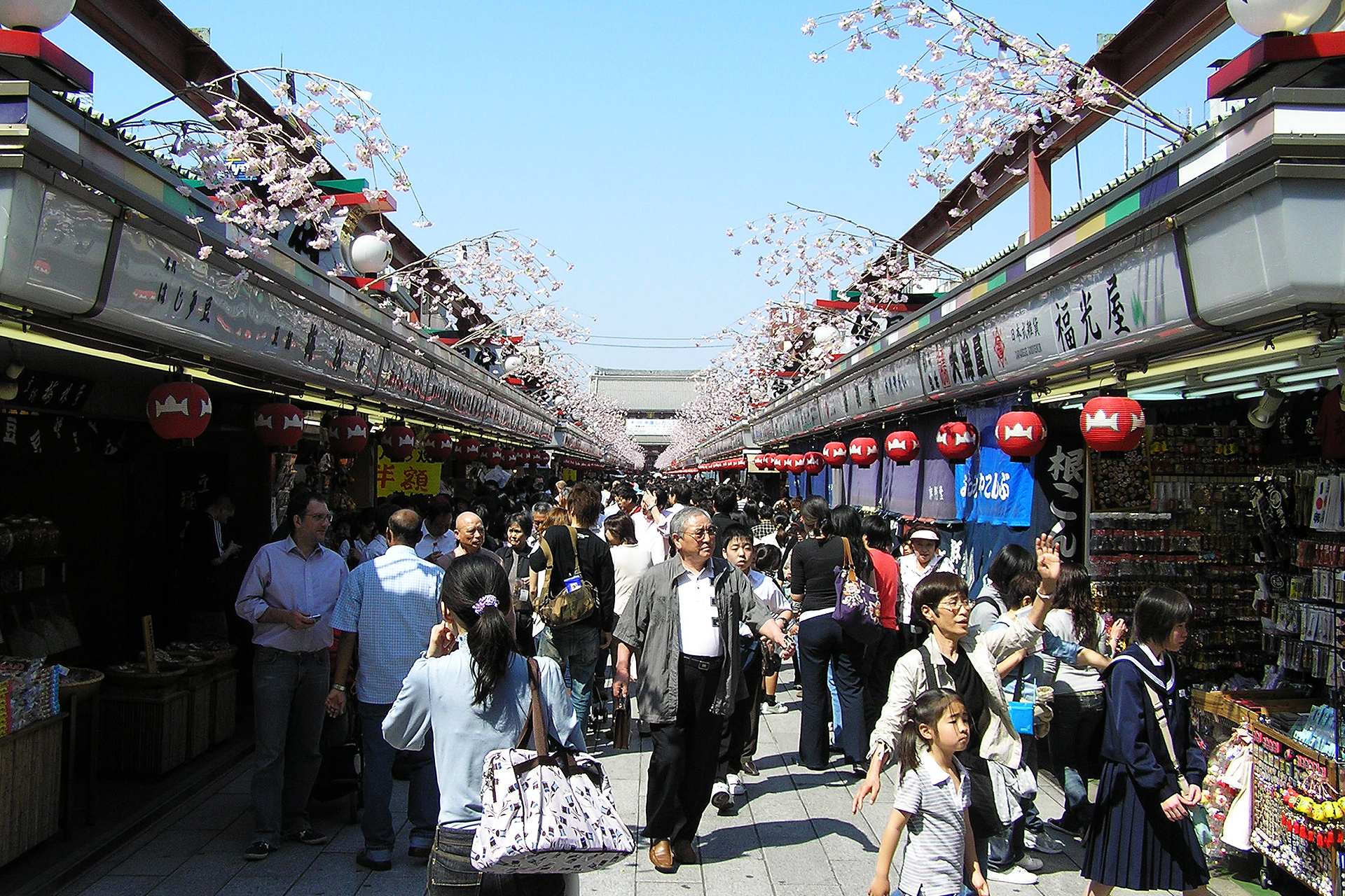 浅草寺仲見世通り