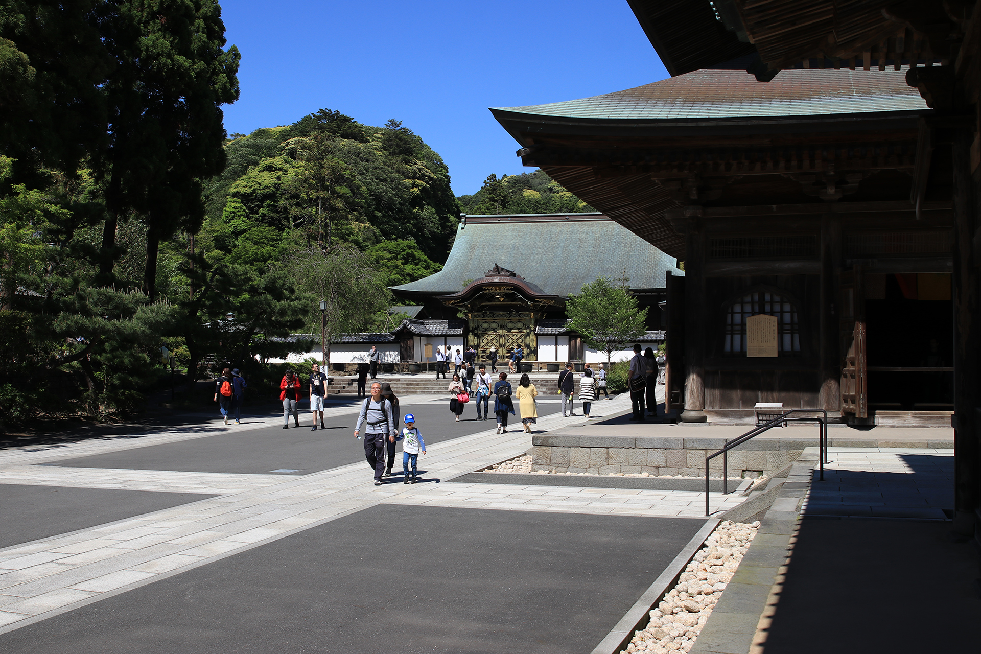 建長寺の境内