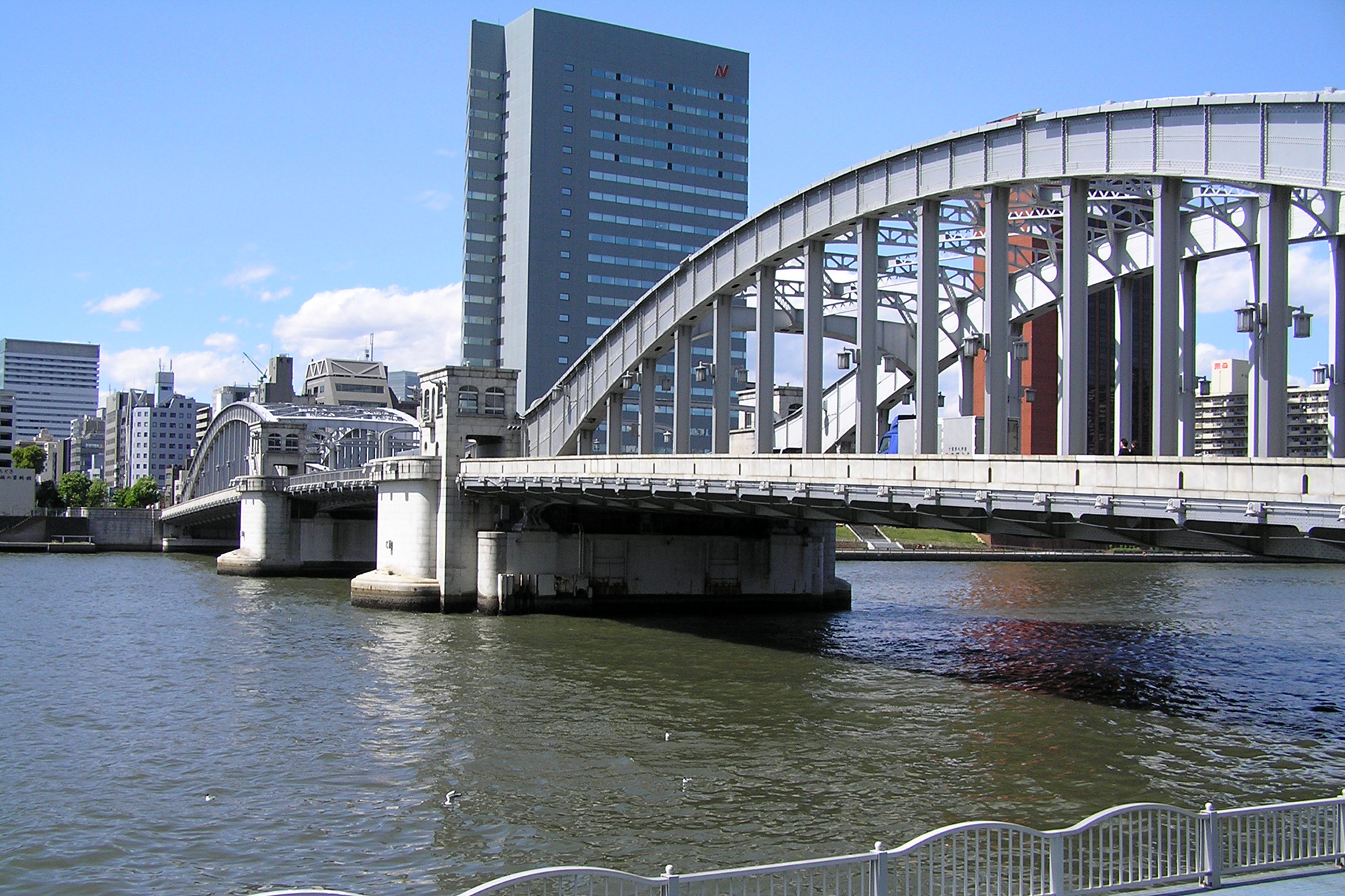 勝鬨橋