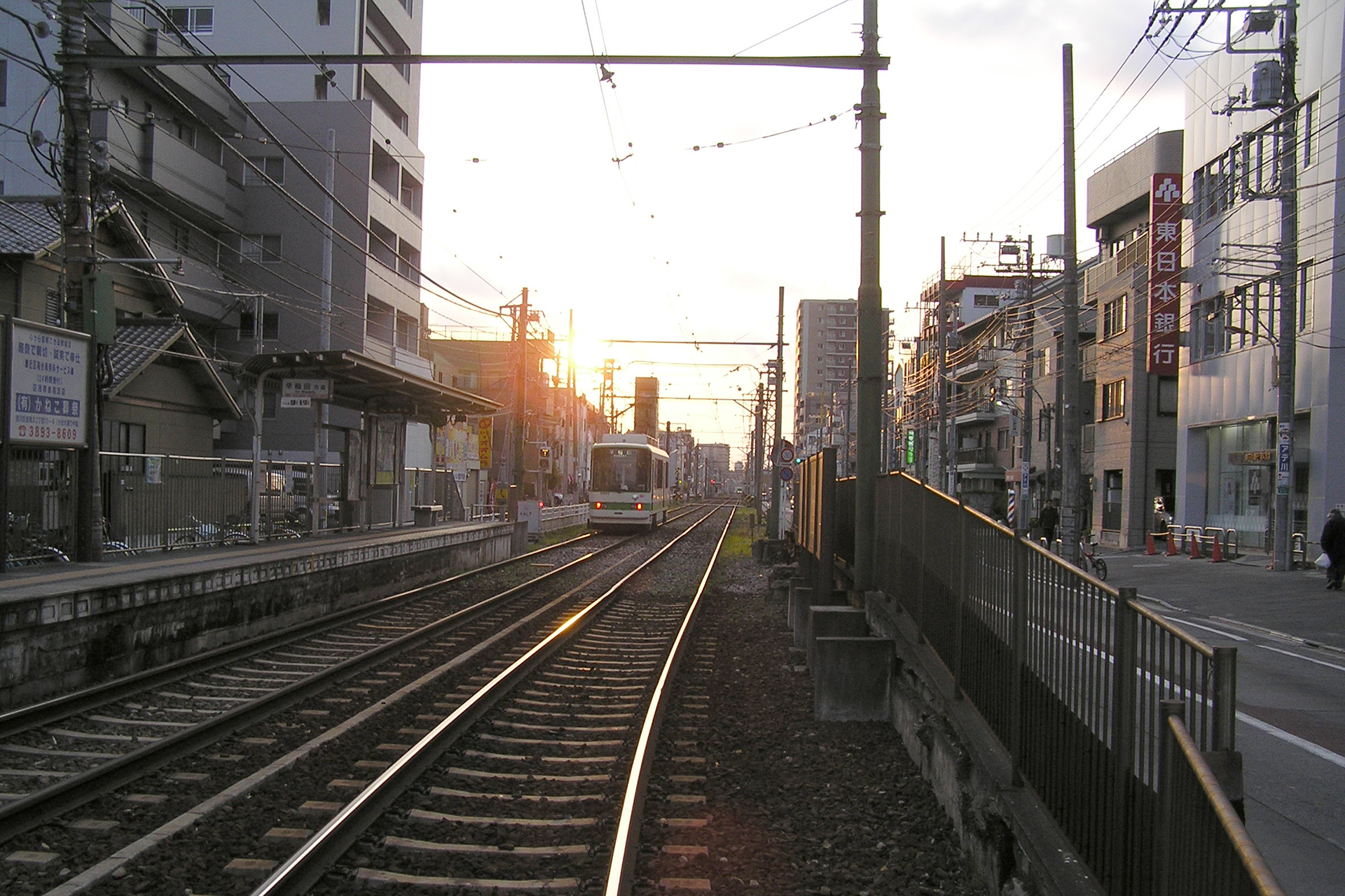 夕暮れの都電荒川線